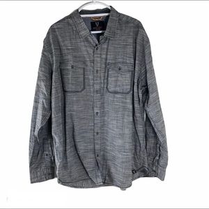 Quilted Giraffe button down shirt size 2XL